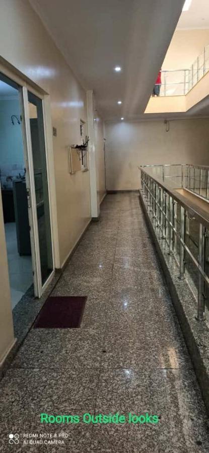 Oyo 74401 Aster Garden Suites Delhi  Luaran gambar